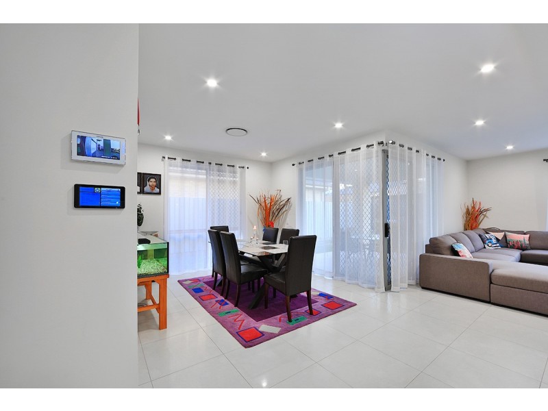 24 Campbell Drive, Mango Hill QLD 4509