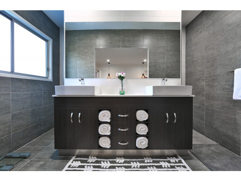 24 Campbell Drive, Mango Hill QLD 4509