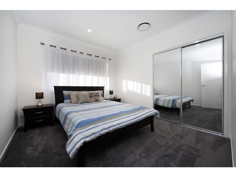 24 Campbell Drive, Mango Hill QLD 4509