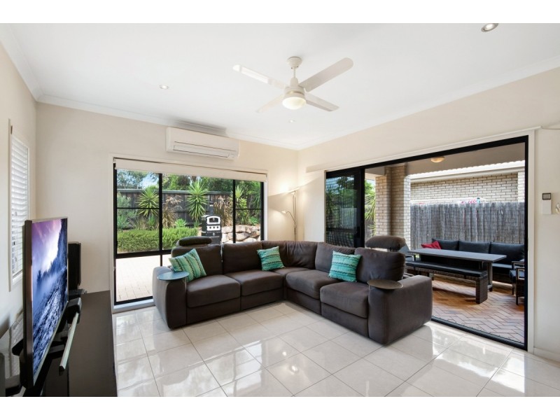 21 Lanagan Circuit, North Lakes QLD 4509