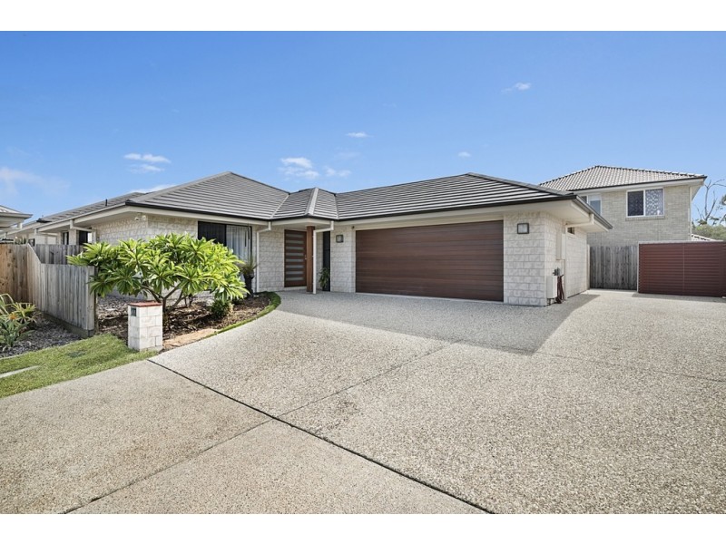 17 Edmund Circuit, North Lakes QLD 4509