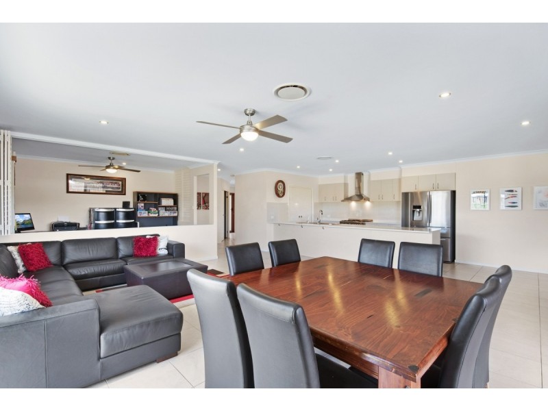 9 Cowley Street, Mango Hill QLD 4509