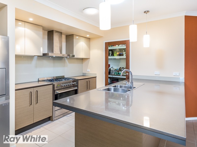 27 Lytham Circuit, North Lakes QLD 4509