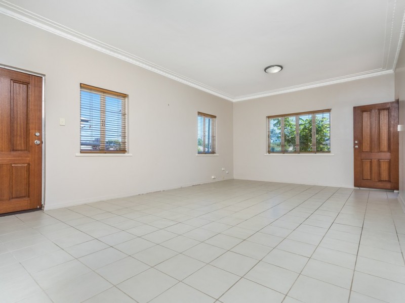 71 Silvan Road, Deagon QLD 4017