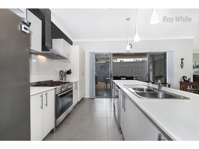 165 Nicklaus Parade, North Lakes QLD 4509