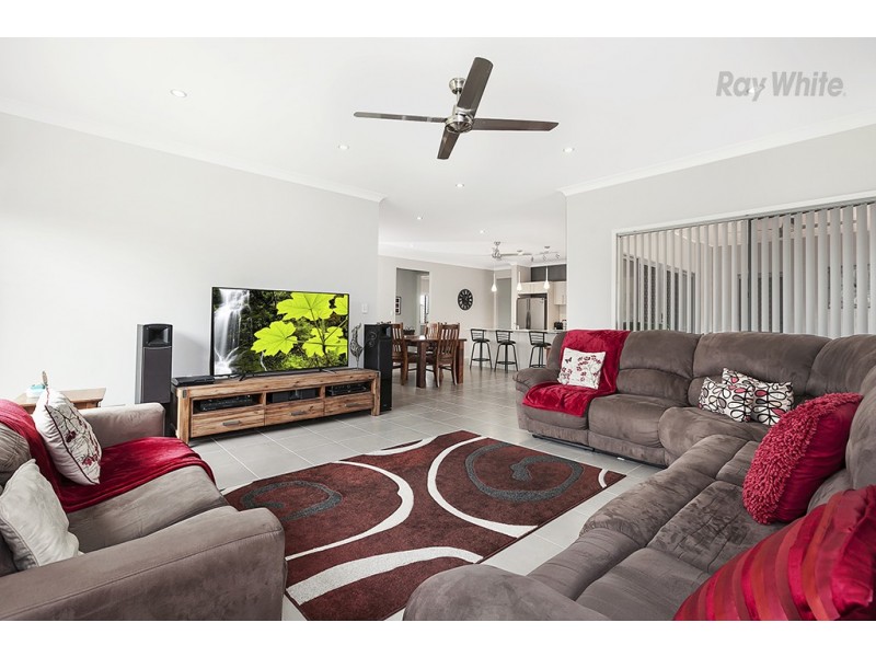 165 Nicklaus Parade, North Lakes QLD 4509