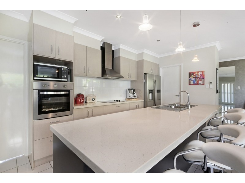 28 Magnetic Terrace, North Lakes QLD 4509