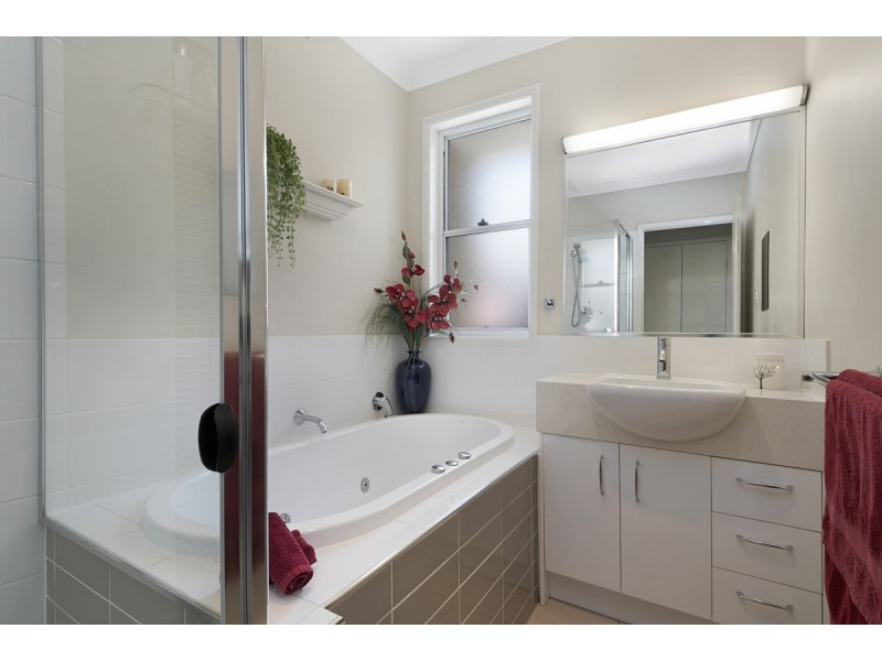 28 Magnetic Terrace, North Lakes QLD 4509