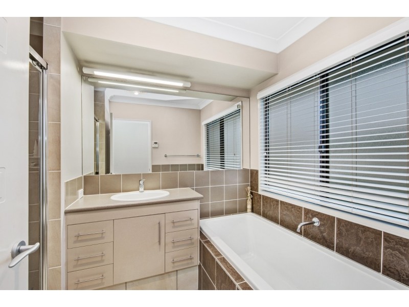 13 Saturn Court, Mango Hill QLD 4509