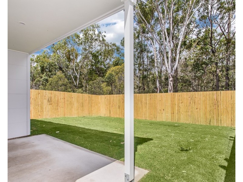 2/87 Jones Street, Rothwell QLD 4022