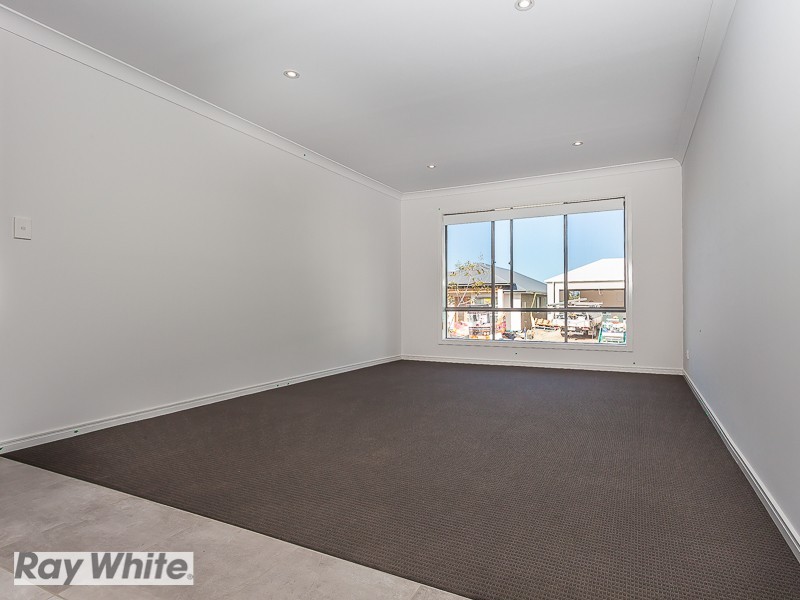 5 Paterson Street, North Lakes QLD 4509