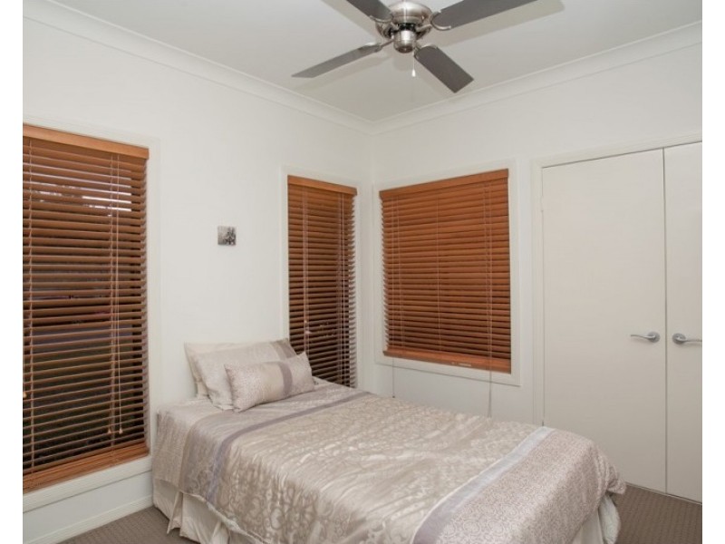 11 Riberry Court, North Lakes QLD 4509