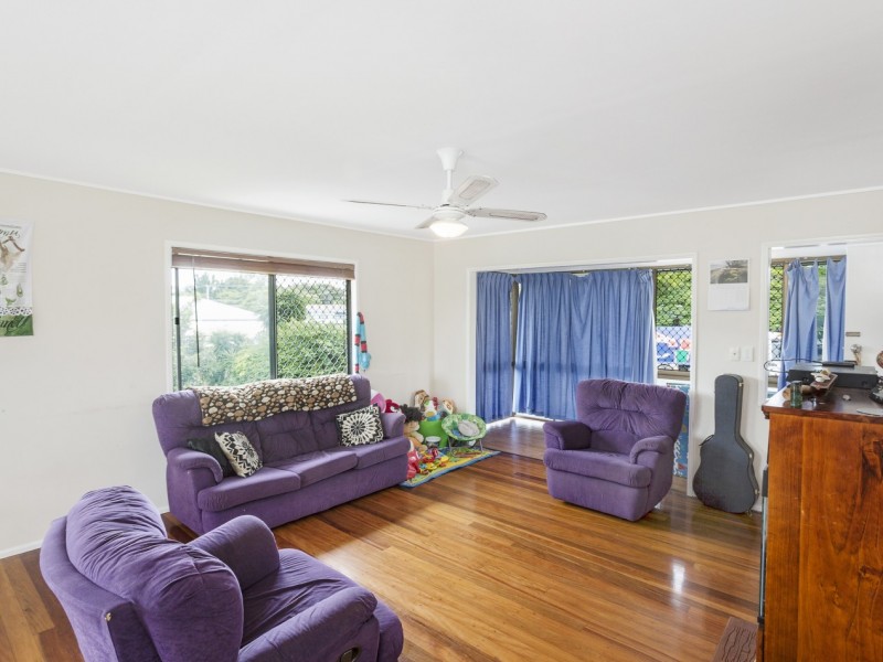 8 Noojee Court, Kallangur QLD 4503