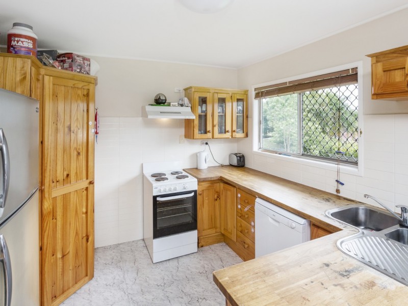8 Noojee Court, Kallangur QLD 4503