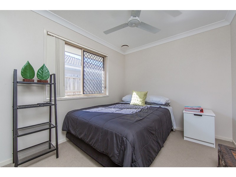 5 Nina Crescent, North Lakes QLD 4509