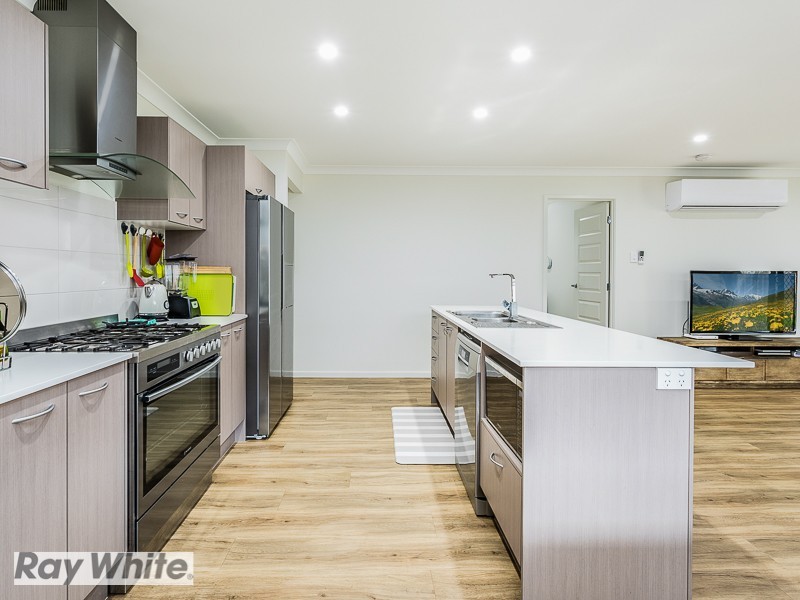 19 Stokes Street, North Lakes QLD 4509