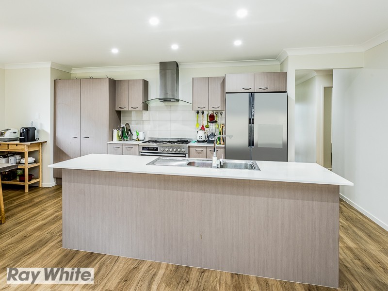 19 Stokes Street, North Lakes QLD 4509