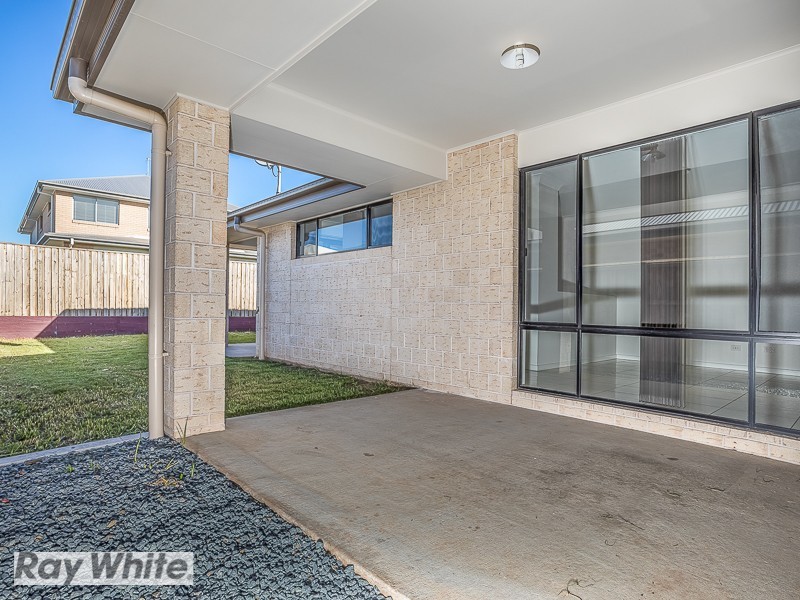 17 Matthew Court, Griffin QLD 4503
