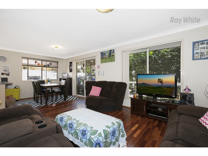 10 Monaghan Crescent, North Lakes QLD 4509