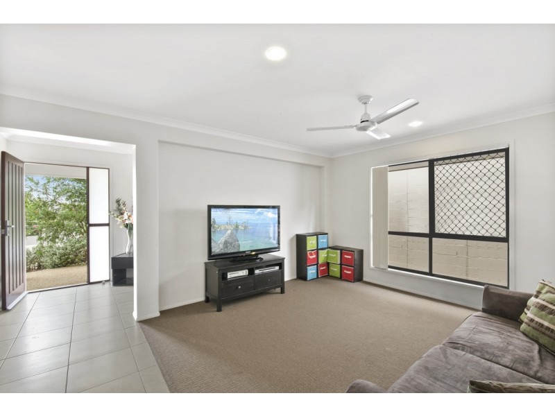 15 Magnetic Terrace, North Lakes QLD 4509