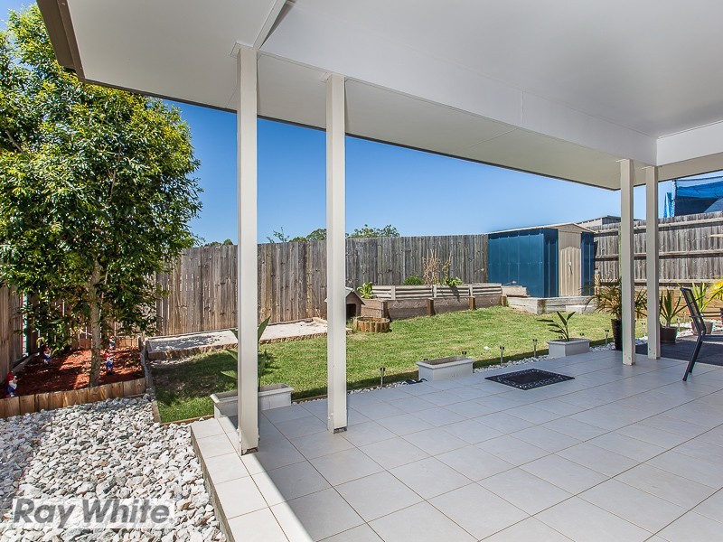 6 Elderflower Circuit., Griffin QLD 4503
