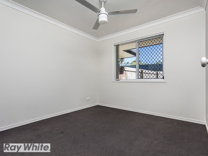 2/17 Tylah Street., Kallangur QLD 4503