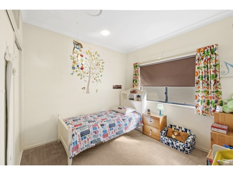 90 Nicklaus Parade, North Lakes QLD 4509