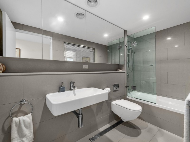 33/65-69 Landsborough Avenue, Scarborough QLD 4020