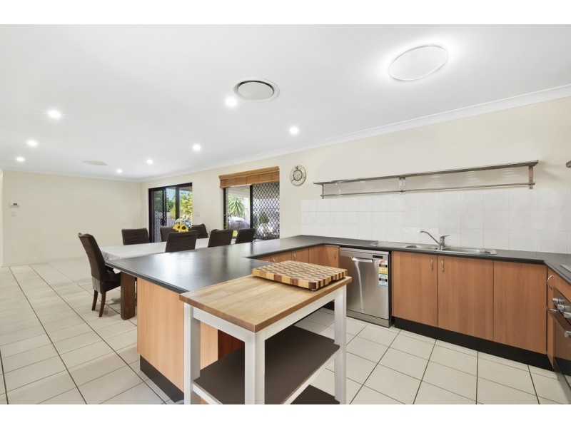 28 Swords Parade, North Lakes QLD 4509