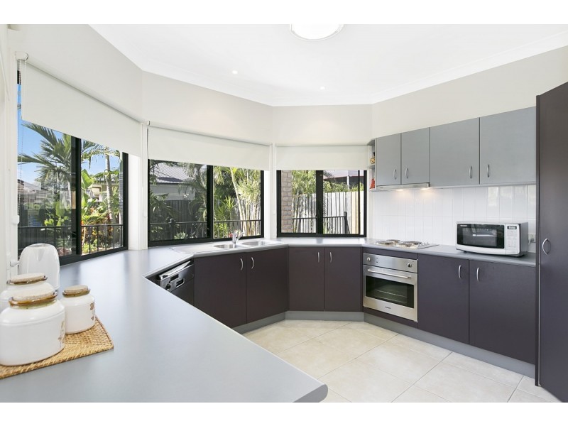 69 Cottonwood Circuit, North Lakes QLD 4509