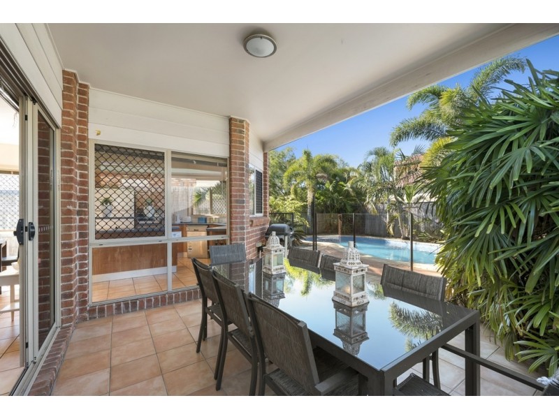 10 Heathcote Avenue, North Lakes QLD 4509