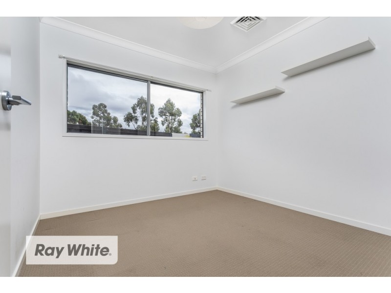 22 Denham Crescent, North Lakes QLD 4509