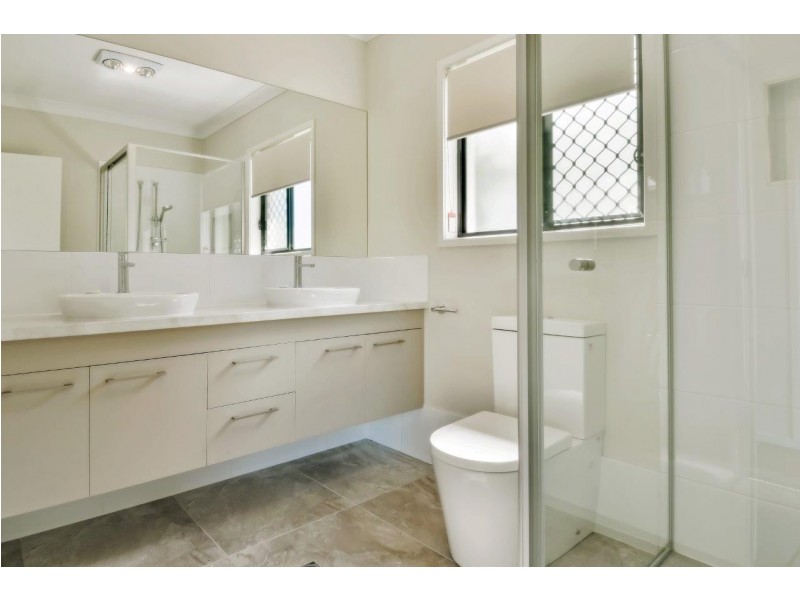 94 Madeline Drive, Morayfield QLD 4506
