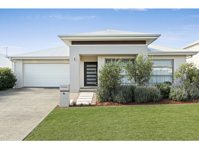 28 Paterson Street, North Lakes QLD 4509