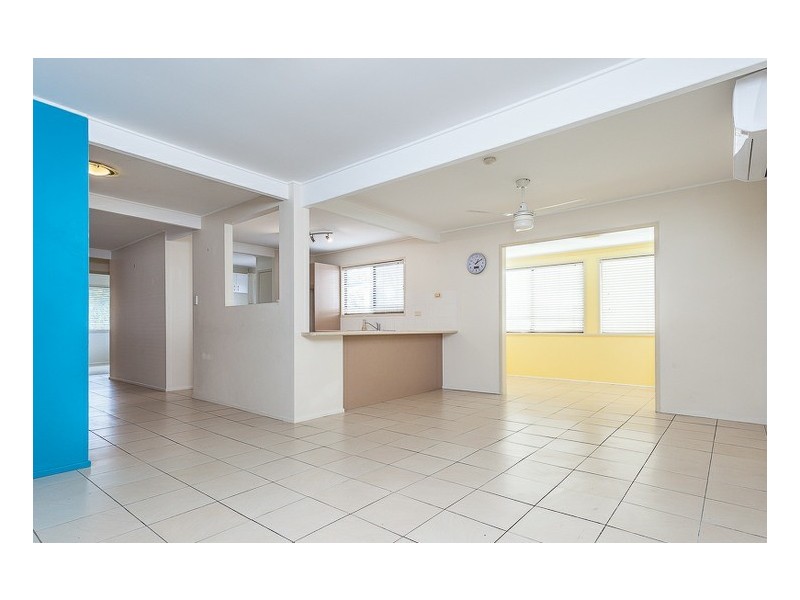 22 Houghton Avenue, Redcliffe QLD 4020