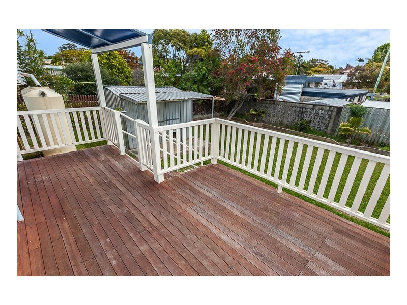 22 Houghton Avenue, Redcliffe QLD 4020