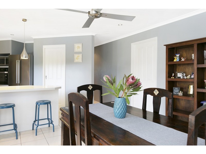 4 McPherson Court, North Lakes QLD 4509