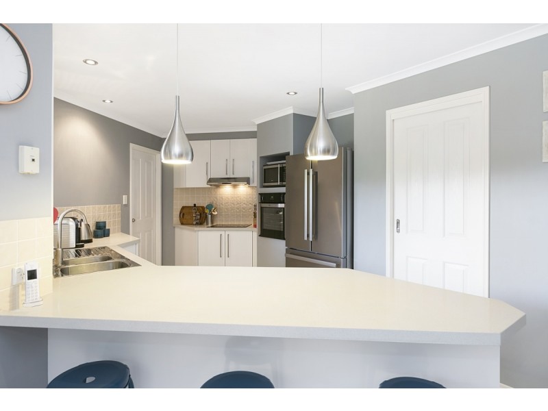 4 McPherson Court, North Lakes QLD 4509