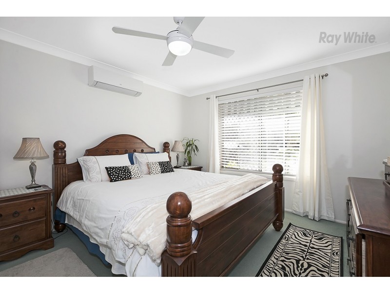 8 Valmadre Court, Petrie QLD 4502