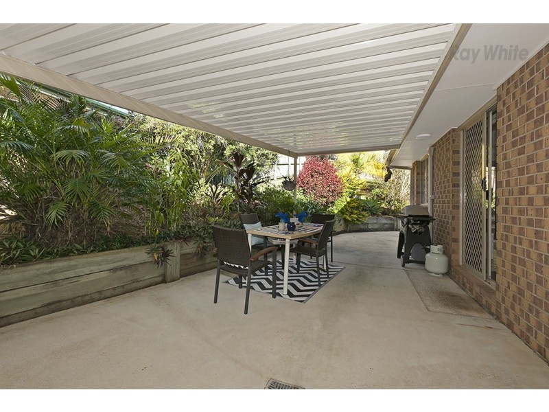 8 Valmadre Court, Petrie QLD 4502