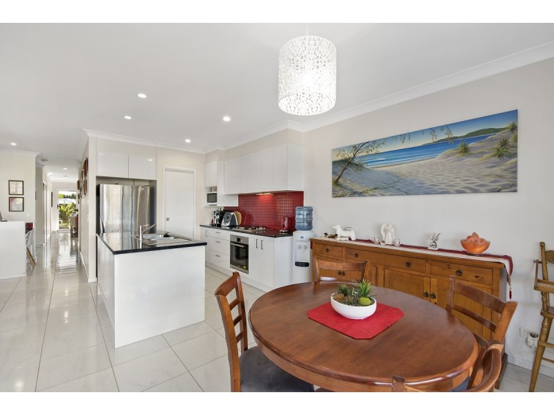 34 Dickson Crescent, North Lakes QLD 4509