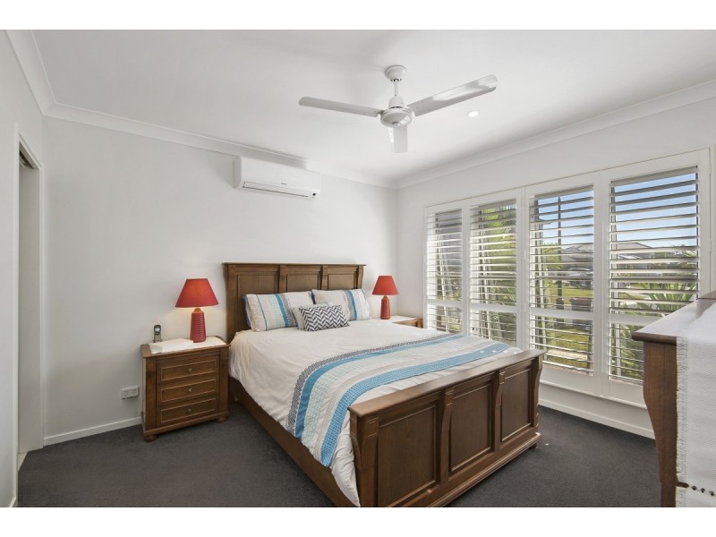 34 Dickson Crescent, North Lakes QLD 4509