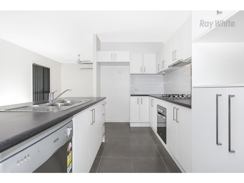6 Rundle Cct, Narangba QLD 4504