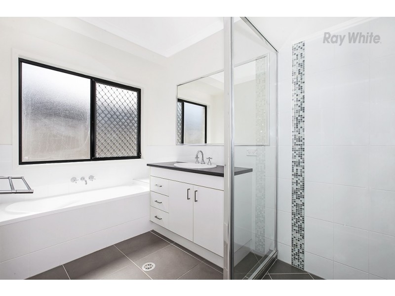 6 Rundle Cct, Narangba QLD 4504