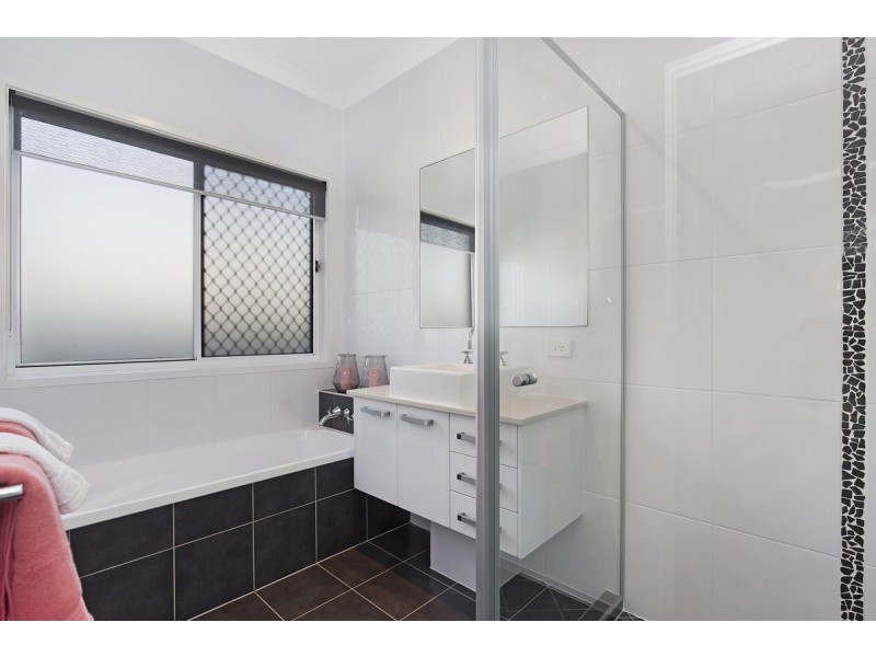 10 Koala Close, North Lakes QLD 4509