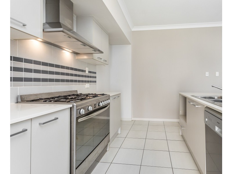 45 Sears Parade, North Lakes QLD 4509