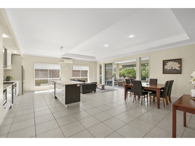 10 Price Street, North Lakes QLD 4509