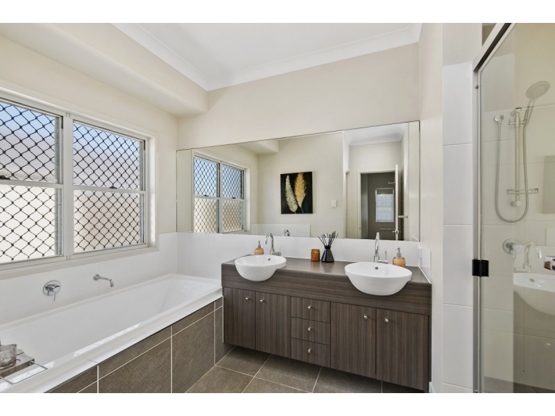 10 Price Street, North Lakes QLD 4509