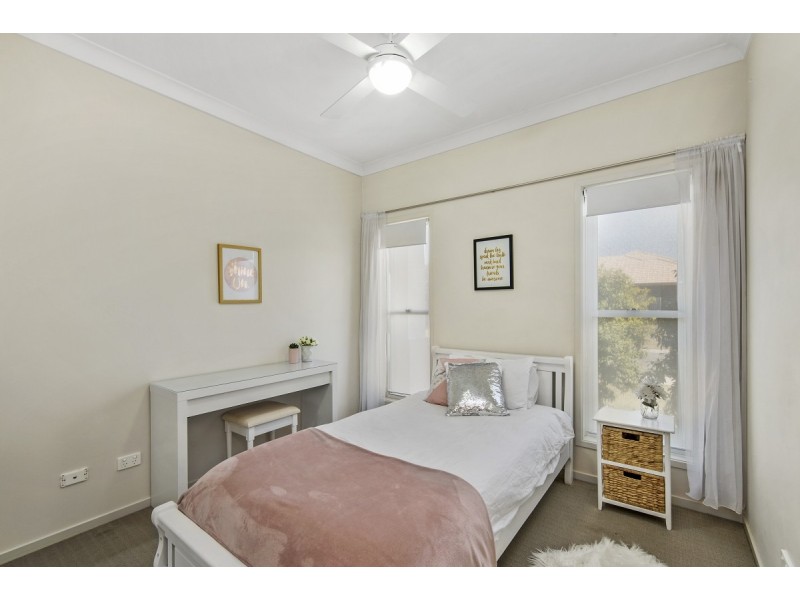 10 Price Street, North Lakes QLD 4509