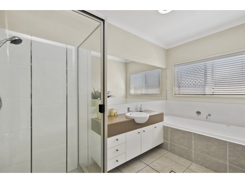 10 Price Street, North Lakes QLD 4509